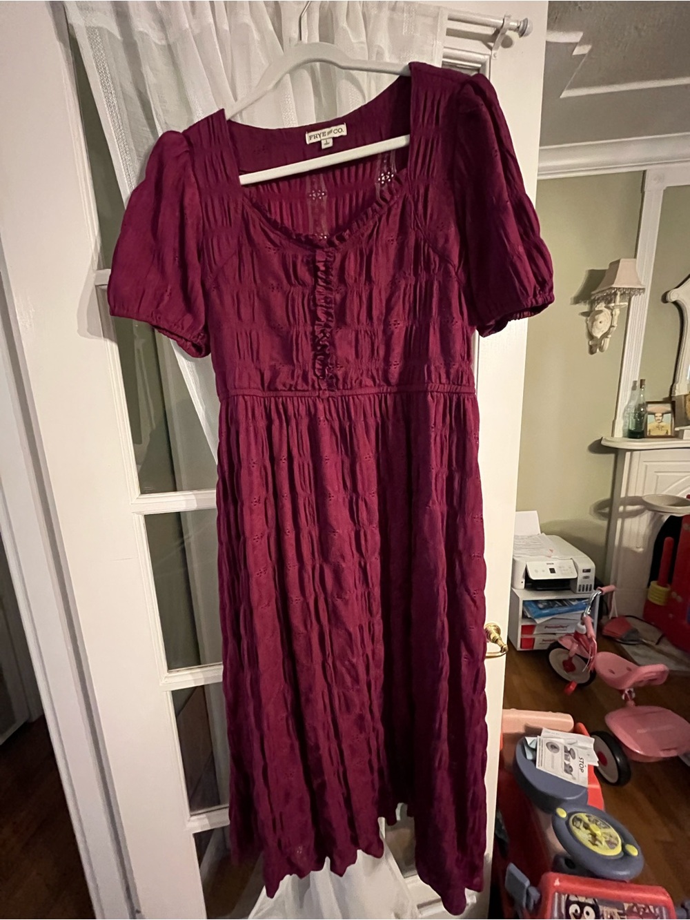 FRYE AND CO. Plum Textured Midi Dress with Puff Sleeves